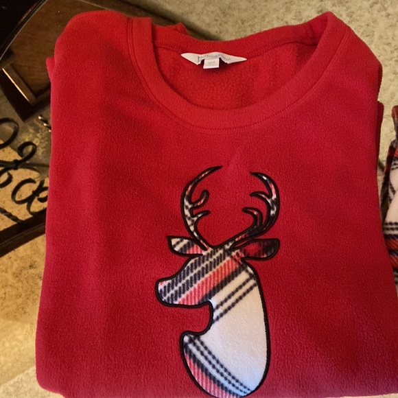 Pajamagram sz LG Her pajamas festive and warm. Like new red/plaid - Picture 3 of 6